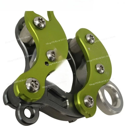 Eight-Ring Mechanical Tree Climbing Grip, Portable Assist Tool for Safe Arborist Work and Outdoor Climbing